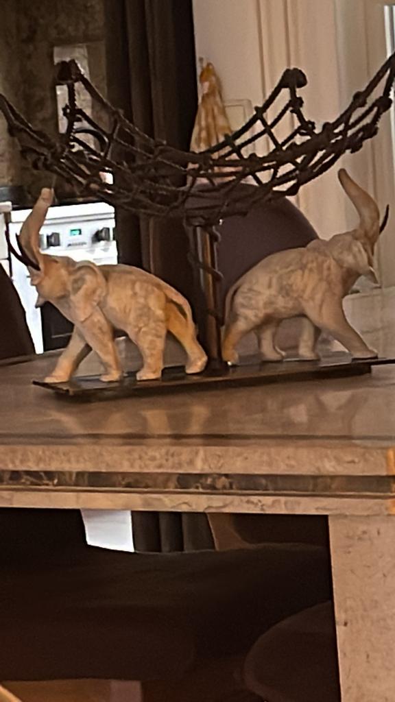 Oud porseleinen en Manhattan, Ophalen of Verzenden, Zo goed als nieuw