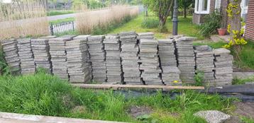 Stoeptegels 30x30 beschikbaar voor biedingen