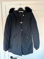 Woolrich parka maat S donkerblauw, Kleding | Dames, Ophalen, Blauw, Zo goed als nieuw, Woolrich
