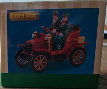 Lemax First Car In Town - Caddington Village beschikbaar voor biedingen