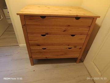 Grenen ikea kast beschikbaar voor biedingen