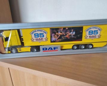  Modelvrachtwagen 1:50 Nieuwstaat beschikbaar voor biedingen