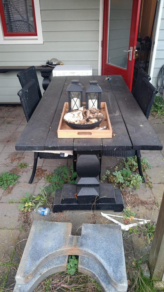 Robuuste Eiken Kloostertafel inclusief 4 stoelen, Tuin en Terras, Tuintafels, Zo goed als nieuw, Rechthoekig, Hout, Ophalen