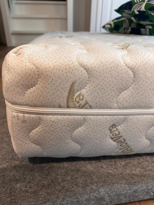 FDM max double mattress 140×200cm -  like new, Huis en Inrichting, Slaapkamer | Slaapbanken, Zo goed als nieuw, 140 cm, 200 cm
