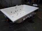 groot bubbel bad  gratis   afhalen, Tuin en Terras, Ophalen, Gebruikt, Pomp, Vast