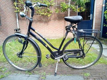 Gazelle Dames Sports Fiets 28in beschikbaar voor biedingen