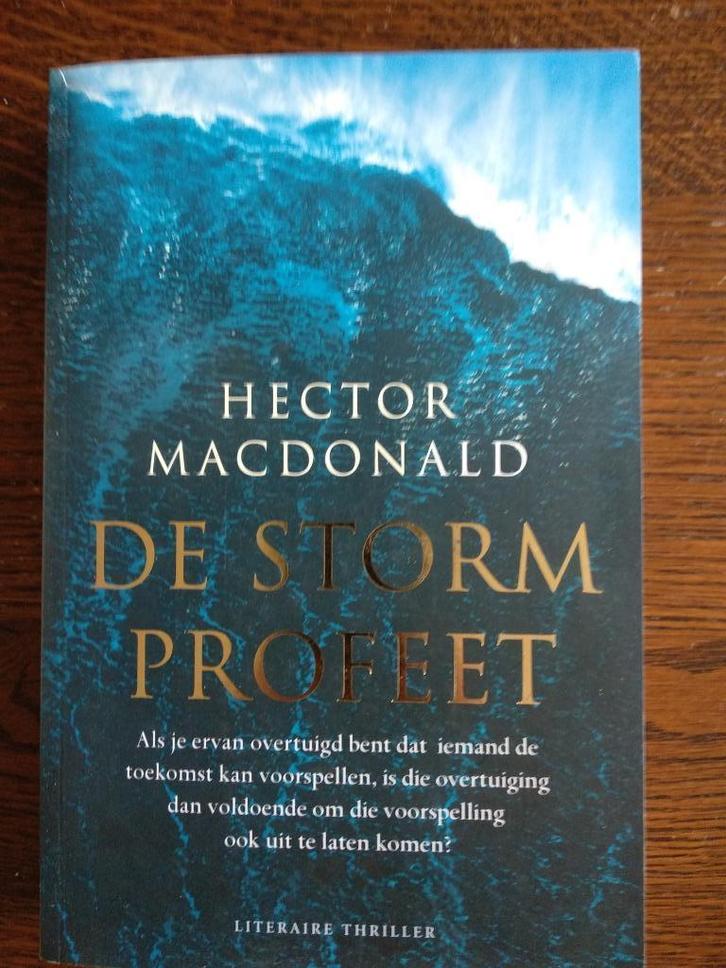 Hector MacDonald - de Stormprofeet, Boeken, Thrillers, Zo goed als nieuw, Verzenden