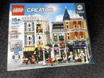 LEGO Assembly Square - 10255 Nieuw in doos, Info@lego.com, Denemarken, Lego, Nieuw