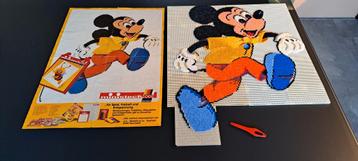 Ministeck, mega grote Micky Mouse. Met voorbeeldblad.
 beschikbaar voor biedingen