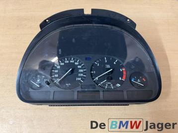Instrumentenpaneel Diesel BMW 5-serie E39 62118375902 beschikbaar voor biedingen