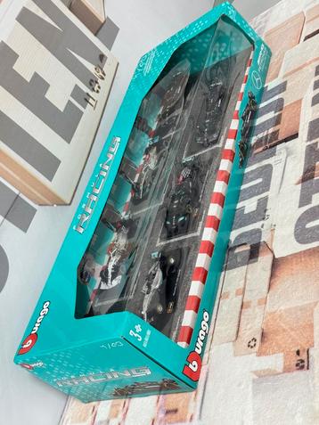 Bburago 1:43 6 Model-Autos ! Mercedes-AMG Petronas Formule 1 beschikbaar voor biedingen
