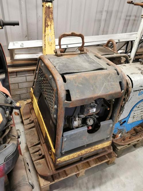 Partij trilplaten MARGE, Zakelijke goederen, Machines en Bouw | Kranen en Graafmachines, Overige typen, Ophalen