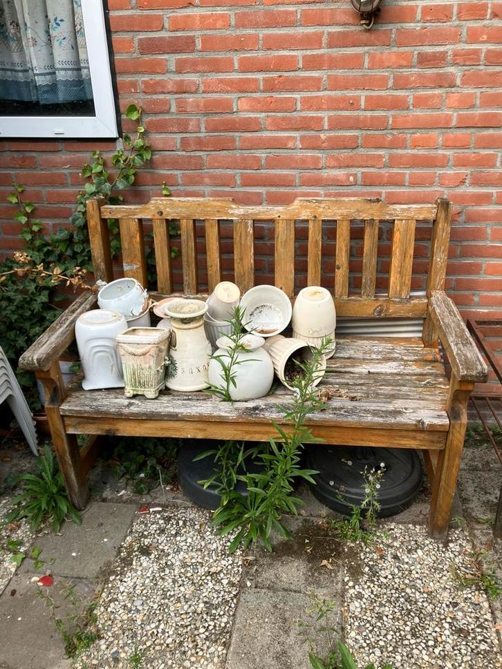 Bloemen en plantenpotten plus bankje GRATIS!!, Tuin en Terras, Tuinbanken, Zo goed als nieuw, Ophalen