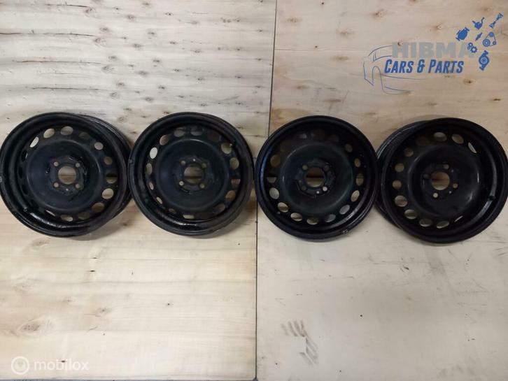 Renault Twingo III Set Stalen Velgen 403000862R 2016 - 2023, Auto-onderdelen, Ophanging en Onderstel, Gebruikt, Ophalen of Verzenden