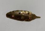 Vintage verguld costume Jewelry goudkl broche strass blaadje, Ophalen of Verzenden, Overige materialen, Broche, Verguld