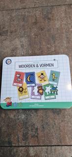 Woorden & Vormen Leerzaam Spel, Een of twee spelers, Ophalen of Verzenden, Nieuw, Toy Universe
