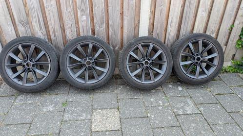 18 inch velgen 235/45 R18, Auto-onderdelen, Banden en Velgen, Velg(en), Zomerbanden, 18 inch, 235 mm, Personenwagen, Gebruikt
