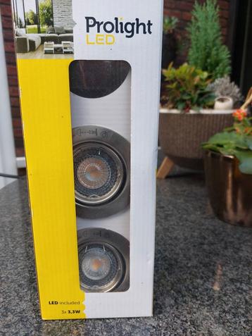 2 spotjes nieuw beschikbaar voor biedingen