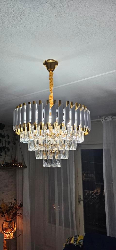 Luxe Design Kroonluchter – Goud & Kristal – Topstaat, Huis en Inrichting, Lampen | Kroonluchters, Ophalen of Verzenden