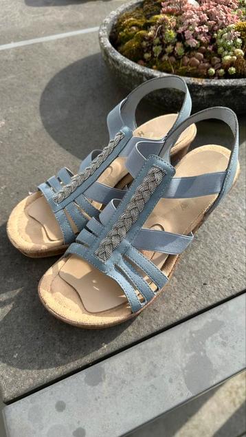 Rieker sandalen maat 40 beschikbaar voor biedingen