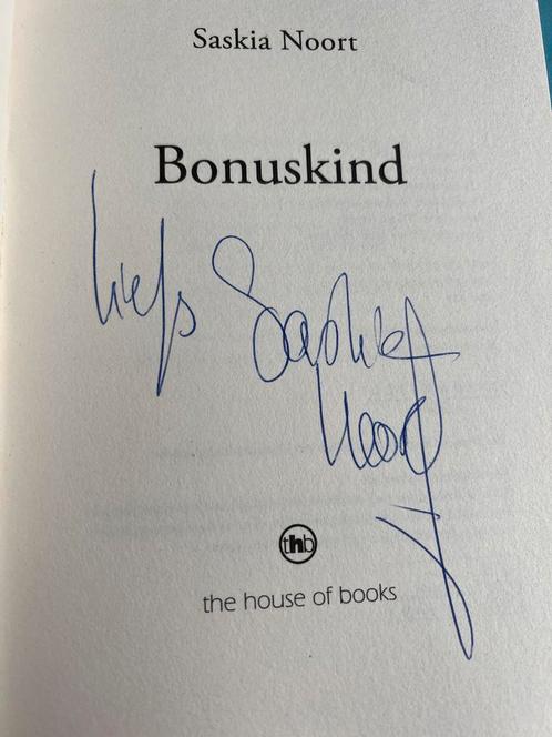 Saskia Noort - Bonuskind gesigneerd!, Boeken, Thrillers, Zo goed als nieuw, Nederland, Ophalen of Verzenden