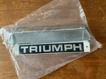Triumph stag mk 2 bumperbadge achterzijde beschikbaar voor biedingen