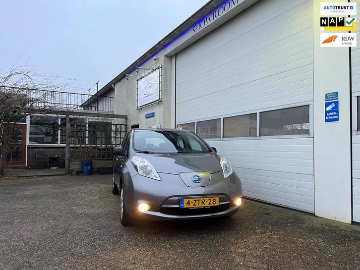 Nissan LEAF Visia 24 kWh NIEUWSTAAT LAGE KM STAND, Auto's, Nissan, Bedrijf, Te koop, Leaf, ABS, Airbags, Airconditioning, Bluetooth