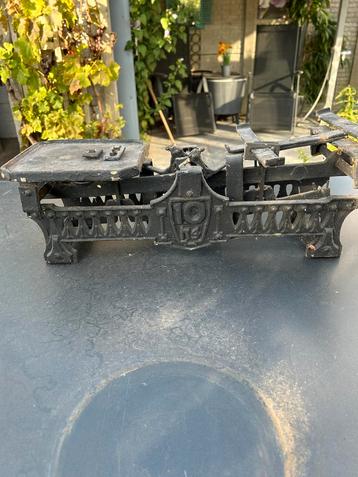 Oud tuindersgereedschap - Zeis, sikkel, etc. beschikbaar voor biedingen