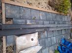 zes beton palen voor schutting  en vier houten balken, Ophalen, Nieuw
