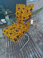 Vintage Stoel met Vlisco Stof, Gebruikt, Overige kleuren, Ophalen of Verzenden, Metaal