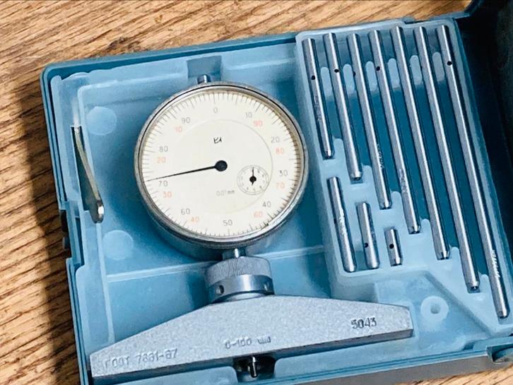 Dieptemeter 0-100 mm, Doe-het-zelf en Verbouw, Gereedschap | Handgereedschap, Zo goed als nieuw, Ophalen of Verzenden