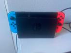 Nintendo switch, Spelcomputers en Games, Ophalen of Verzenden, Gebruikt, Met 2 controllers, Switch Original