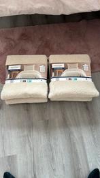 Twee nieuwe teddy dekbedden, Ophalen, Eenpersoons, Wit, Deken of Dekbed