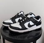 Nike Dunk Low Panda maat 40, Kleding | Dames, Schoenen, Zwart, Ophalen of Verzenden, Sneakers of Gympen, Gedragen