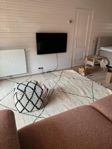 Beni ouarain berber marrokaans vloerkleed nieuw