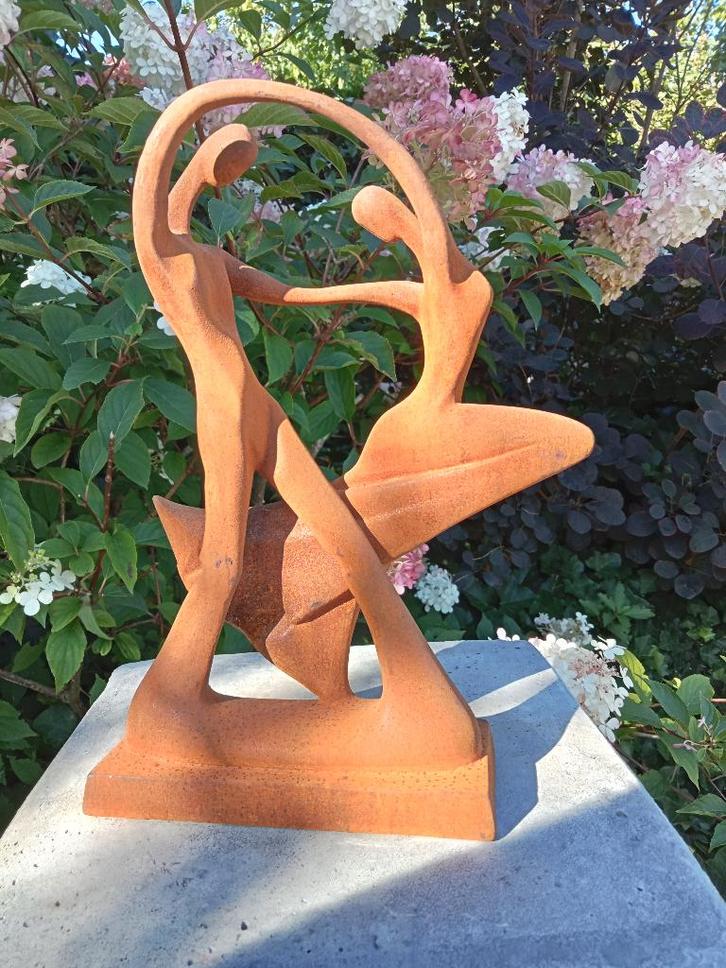 Tuinbeelden gietijzer abstract serie dance in twee modellen., Tuin en Terras, Tuinbeelden, Nieuw, Mensenbeeld, Metaal, Ophalen of Verzenden