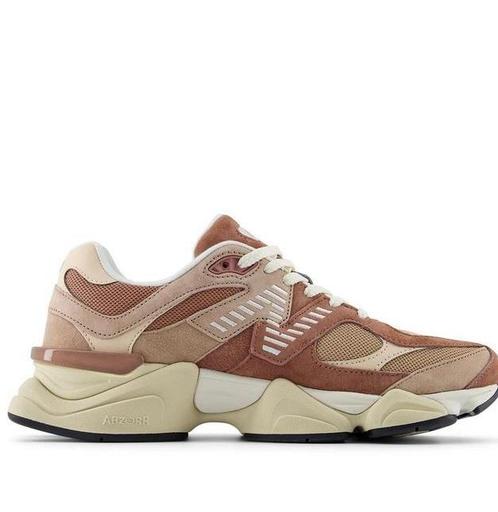 New Balance U9060EEH ‘Sparrow Flat Taupe’, Kleding | Heren, Schoenen, Nieuw, Sneakers of Gympen, Bruin, Ophalen of Verzenden