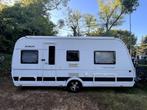 Complete Dethleffs Nomad 470 FR 2013 - 2 enkele bedden, Caravans en Kamperen, Caravans, Schokbreker, Rondzit, Particulier, Omvormbare zithoek