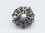 Zilveren Zeeuwse knop broche, klederdracht., Antiek en Kunst, Verzenden, Dames