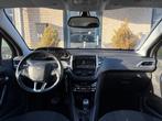 Peugeot 208 1.2 PureTech Allure | CARPLAY | AUTOMAAT | CRUIS, Gebruikt, 1199 cc, Wit, Bedrijf