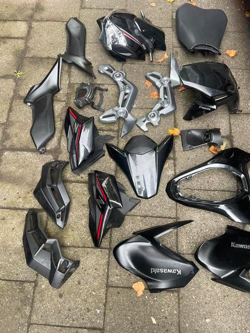Kawasaki Z900 akrapovic compleet in onderdelen, Motoren, Onderdelen | Kawasaki, Gebruikt, Ophalen of Verzenden