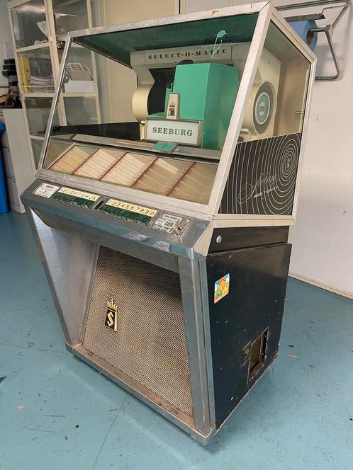 Seeburg L-100 Jukebox 1957 , perfect restauratie project!, Verzamelen, Automaten | Jukeboxen, Gebruikt, Seeburg, 1950 tot 1960