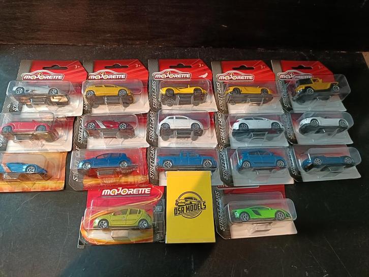 1:64 Majorette modelauto's, Hobby en Vrije tijd, Modelauto's | Overige schalen, Nieuw, Auto, Ophalen of Verzenden