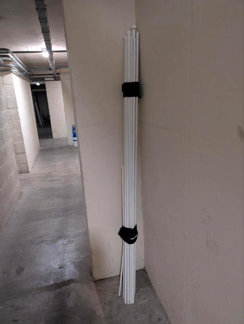 IKEA dubbele gordijnroedes + steunen – set, Huis en Inrichting, Stoffering | Gordijnen en Lamellen, Zo goed als nieuw, 200 cm of meer