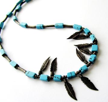 Prachtige zilveren Turquoise ketting met 9 x Wings hangers beschikbaar voor biedingen