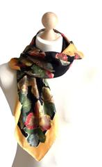 Vintage designer foulard, shawl, bloem, zwart/goud, Vintage Designer, Verzenden, Zo goed als nieuw, Sjaal