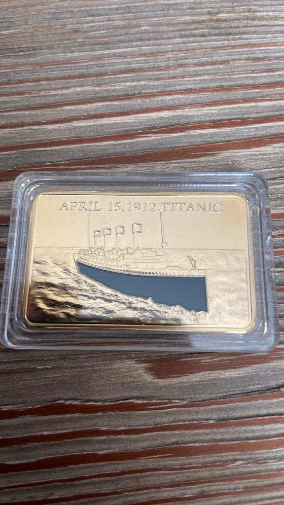 Goldplated baartje titanic, Postzegels en Munten, Edelmetalen en Baren, Goud, Ophalen of Verzenden