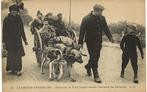 inwoners Frankrijk met hondenkar op vlucht voor Barbaren1026, Verzenden, Voor 1920, Ongelopen, Hond of Kat