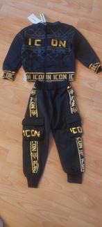 Te koop icon trainings pakken, Ophalen, Nieuw, Jongen of Meisje, Jas