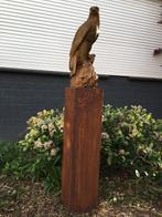 Een prachtige zittende adelaar, vol steen oxid., Tuin en Terras, Tuinbeelden, Ophalen of Verzenden, Steen, Dierenbeeld